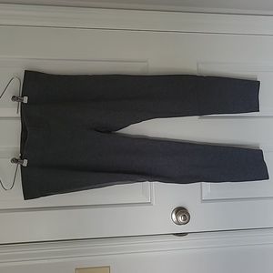 Lou & Grey cotton/spandex capri yoga pants. Size XXL.